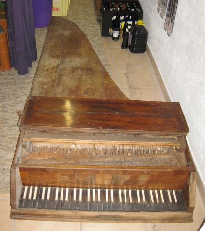 The instrument when it was found in 2011 ph.: Franz Körndle