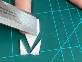 Die Kanten werden abgeschrägt