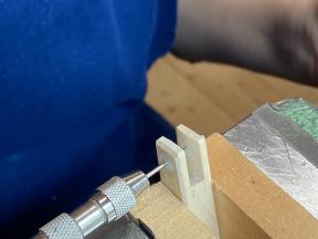 Aufweiten des Lochs auf die richtige Achsstärke