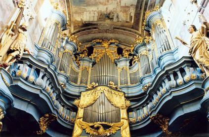 Jędrzejów, Kościoł oo. Cystersów (Zisterzienserklosterkirche)