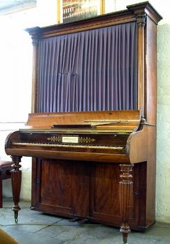 (Abb. 4) Englischer Cabinet Grand