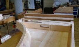 Kurvenrasten mit breiter Basis und Abschrägung zum Anhang