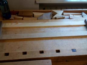 Grundgerüst des Klaviaturrahmens .