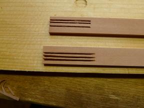 Sägeschnitte für die Aussparung .