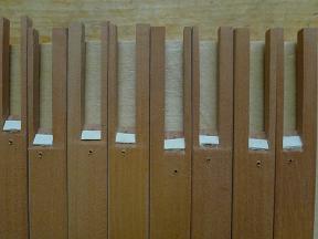 Aufgeleimte Lederchen als Polster