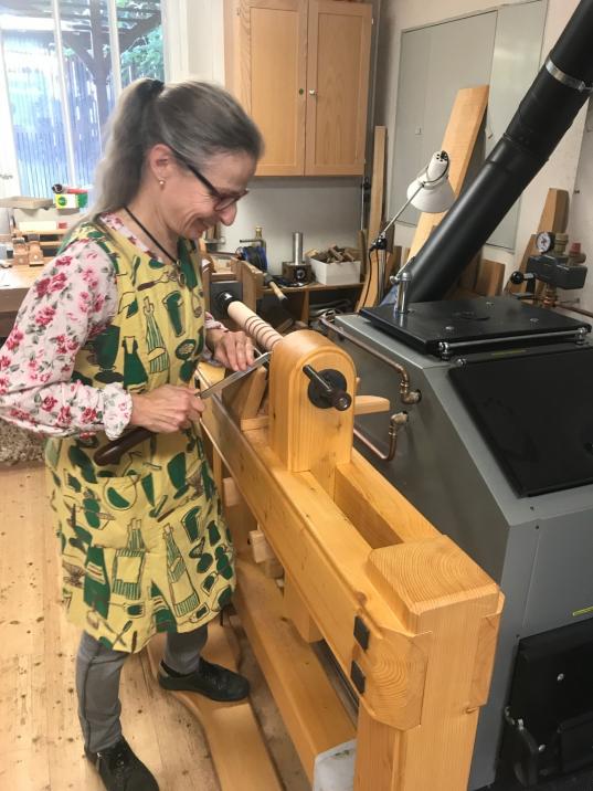 Drechseln an der Fußdrechselbank