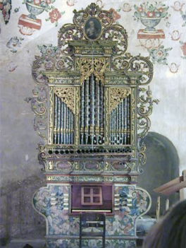 Fig. 6-1: The organ of Tlacochahuaya, Mexico